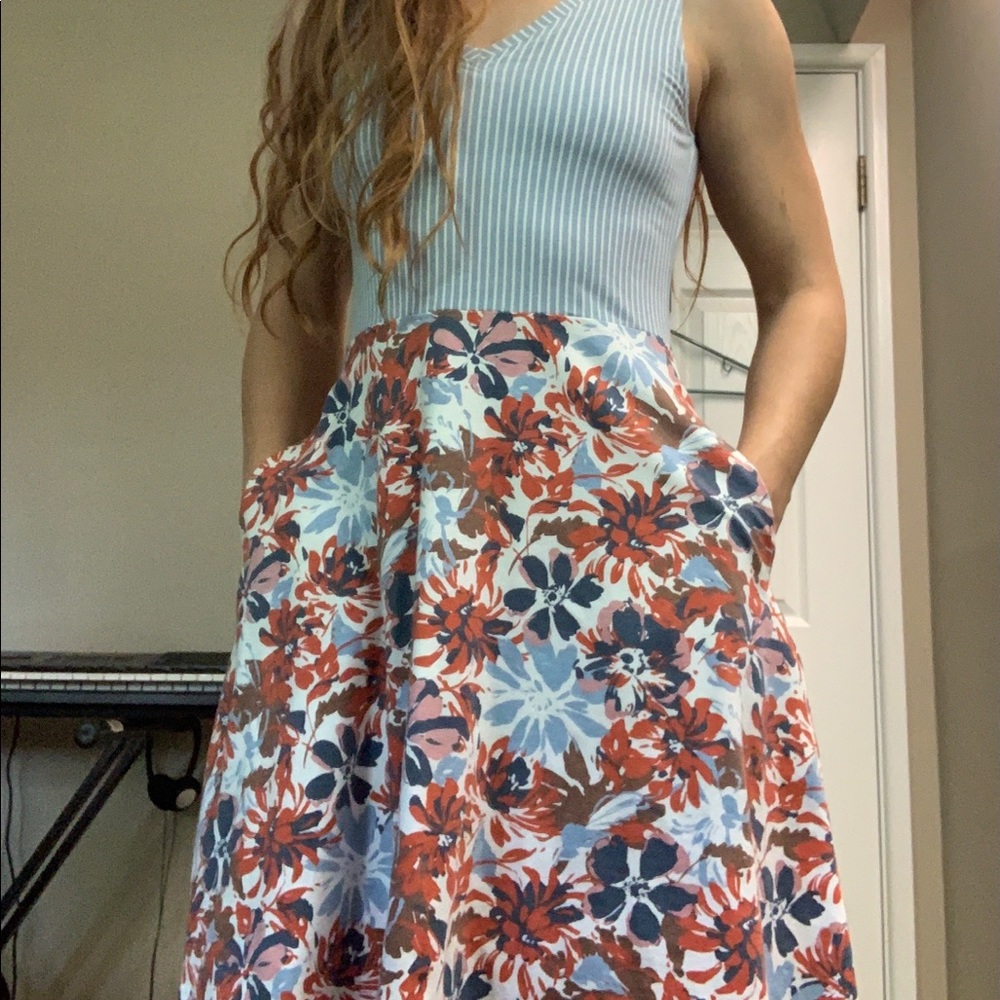 Pact Organics V Neck Dress